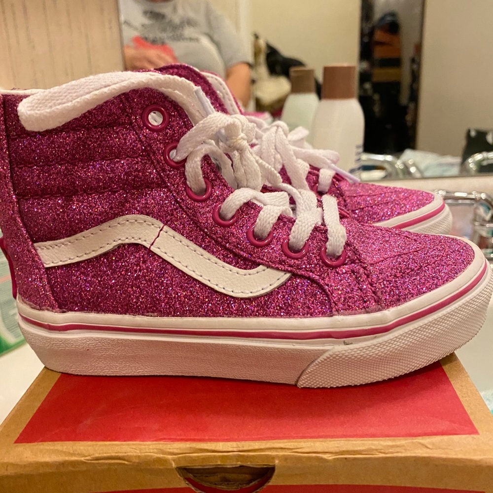 Kids shoes